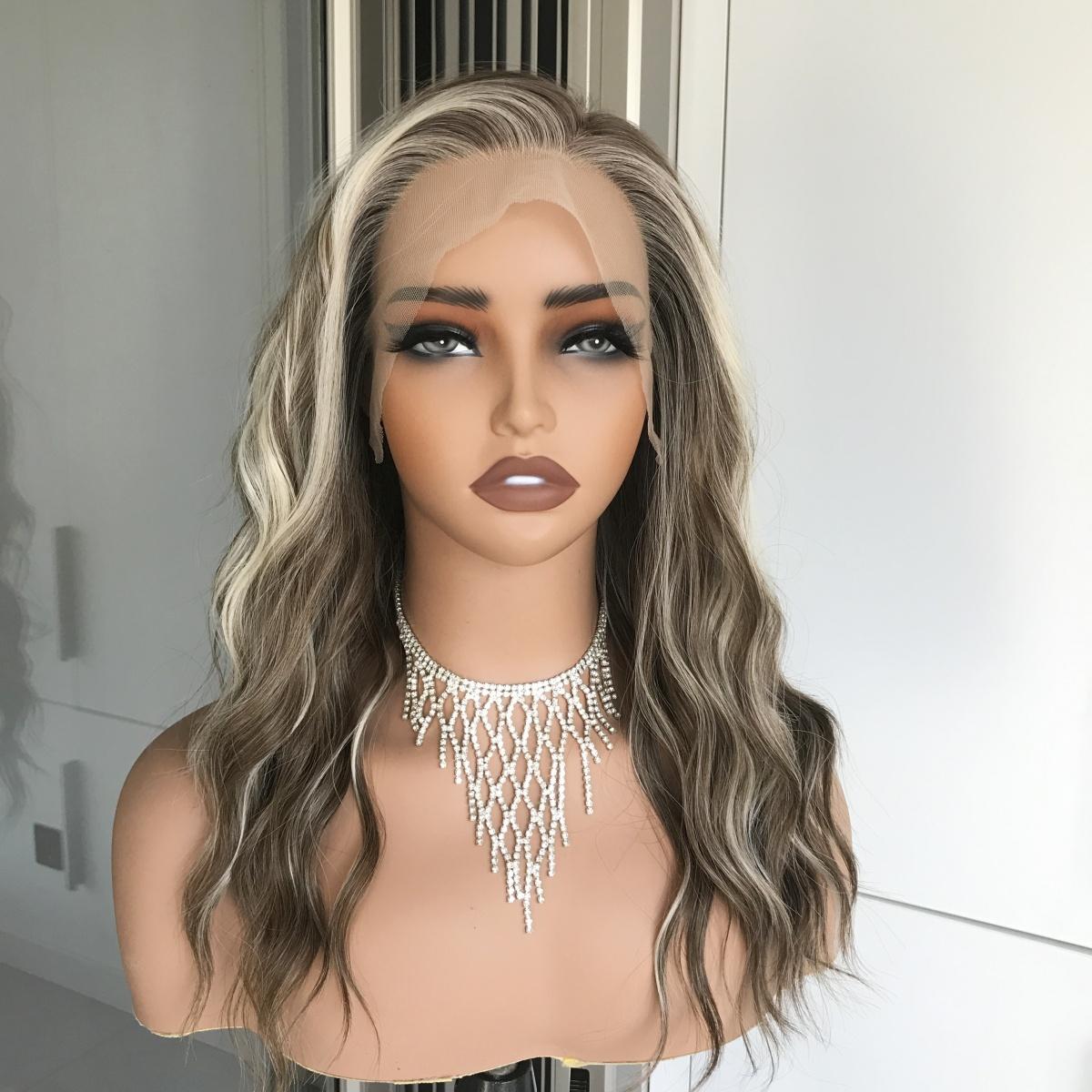 AISOM Mila Iced Latte Free Part Lace Front Wig with Scandinavian Hairline Glueless Wig 16 Inch Low Density Heat Friendly Synthetic Hair Wig Daily Use