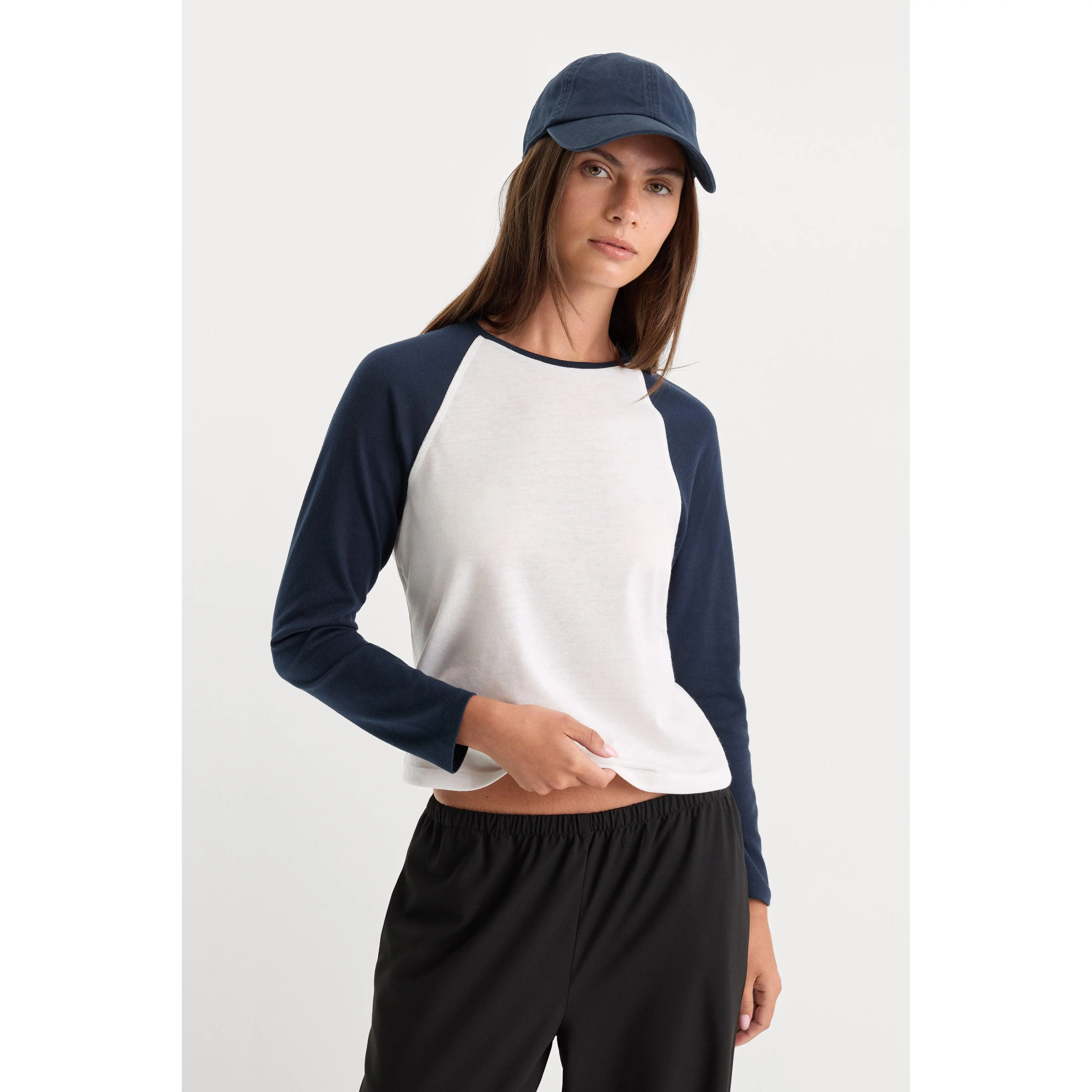THE LONG SLEEVE RAGLAN TEE | CHALK