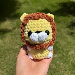 Handmade Crochet Small Lion