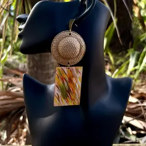 Artisanal earrings Artisanal earrings