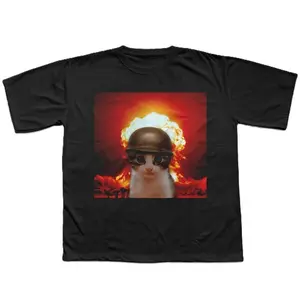 CAT DEALER Explosion Behind Soldier Cat Tee, Funny Cat Meme Graphic Crew Neck T-shirt, Basic Everyday Fit, Casual Unisex Gildan Cotton Clothing
