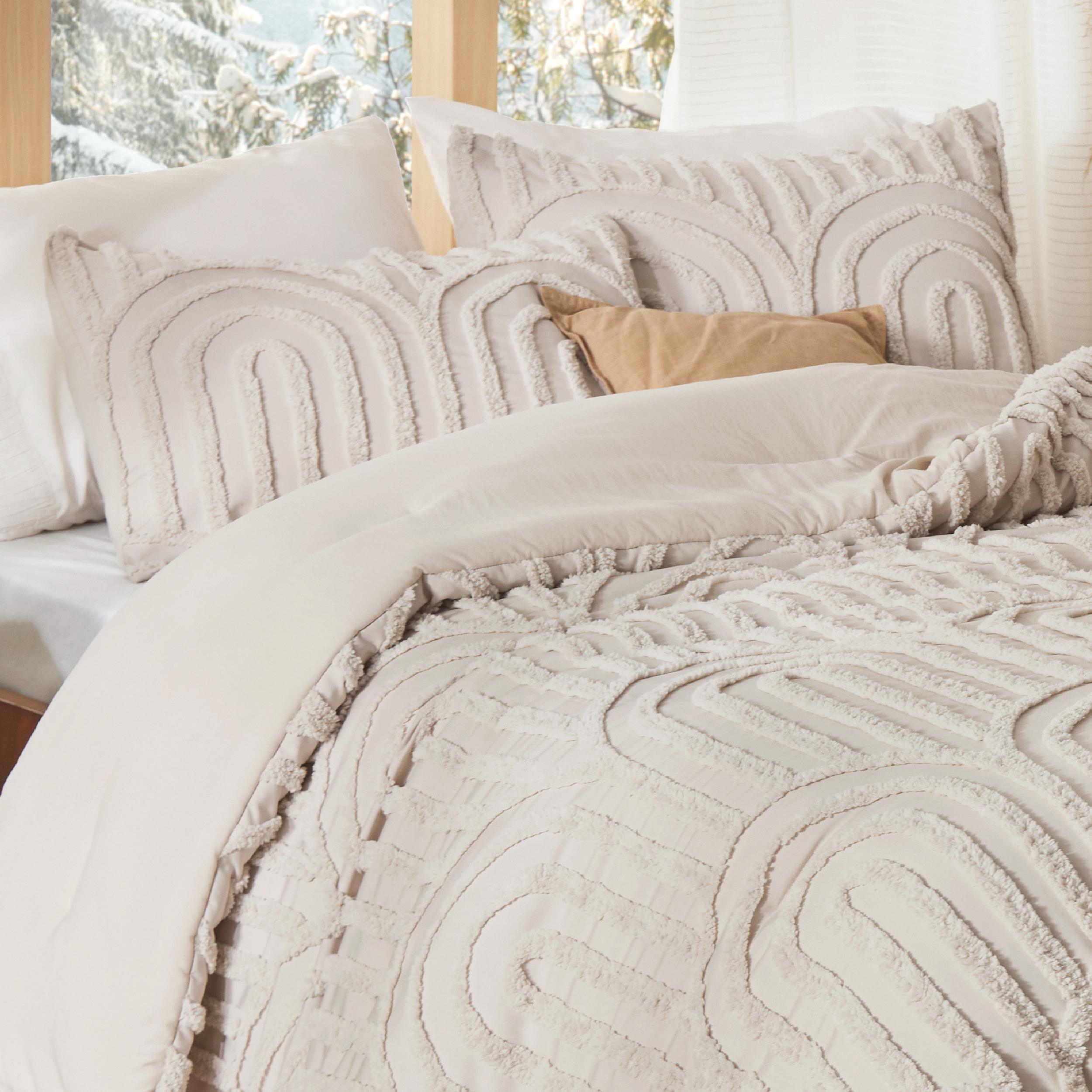 Bedsure Boho Arch Tufted Comforter Set - Beige Boho Bedding Comforter Sets, 3 Pieces Farmhouse Shabby Chic Embroidery Bed Set, Soft Fluffy Cozy Arch Pattern Comforter for All Seasons Bedsure Boho Arch Tufted Comforter Set - Beige Boho Bedding Comforter Sets, 3 Pieces Farmhouse Shabby Chic Embroidery Bed Set, Soft Fluffy Cozy Arch Pattern Comforter for All Seasons