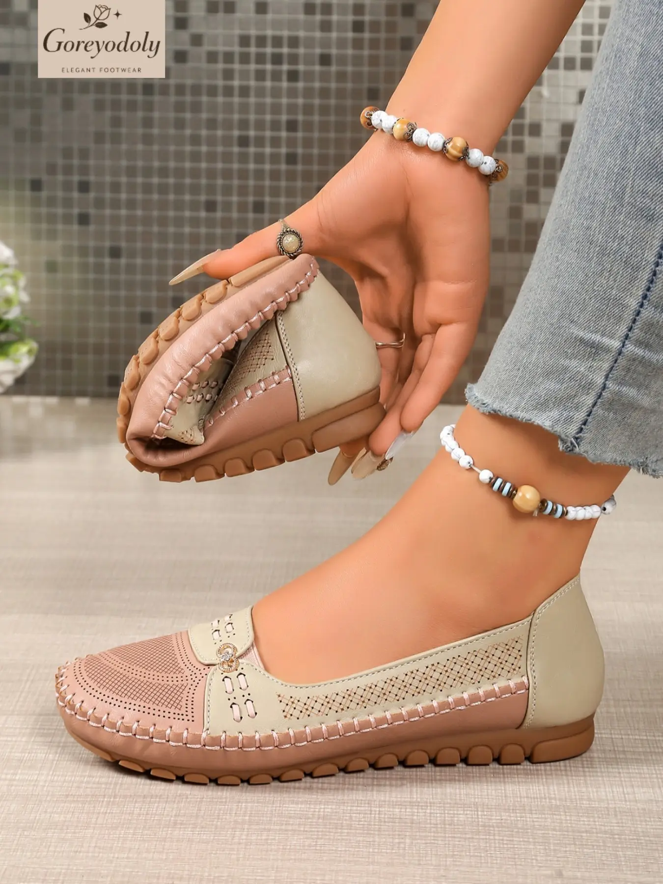 Women's Goreyodoly Elegant Casual Slip-On Flats with Chain Decor, Color-Block Breathable Slip Ons Lightweight Walking Shoes with Cushioned Insole, Slip-Resistant All-Season Footwear, Elegant commuter shoes for Office, Commuting