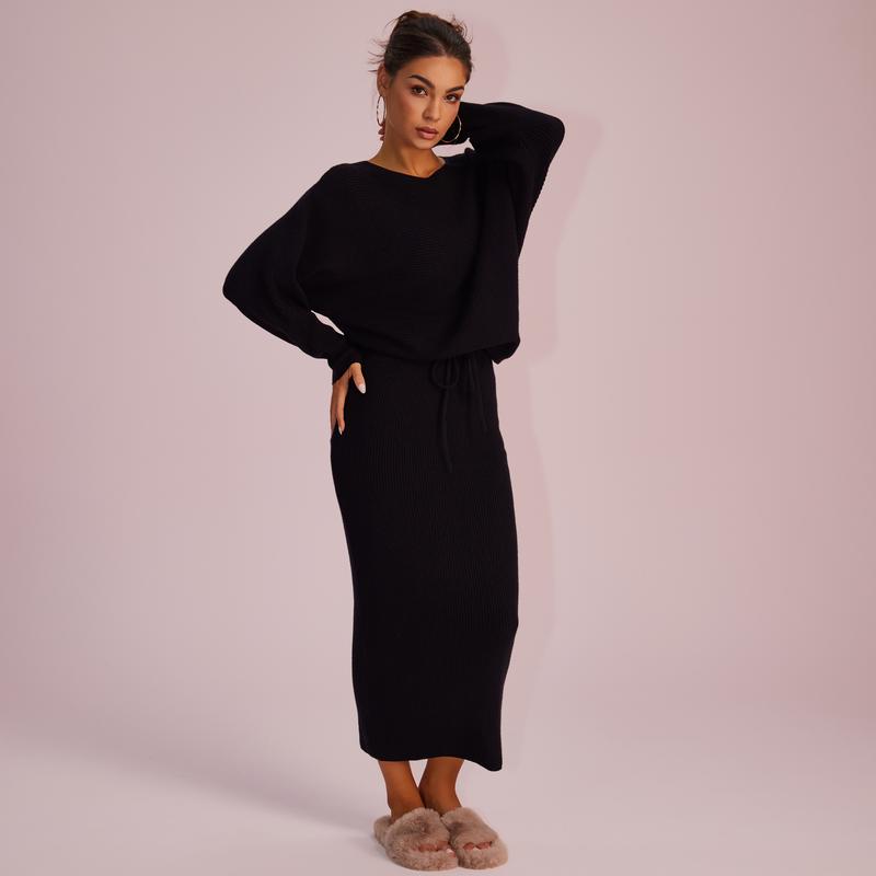 Joyfunear White Solid Color Apparel Simple Design for Your Needs Minimalist Style Versatile Hue Suitable for Various Occasions