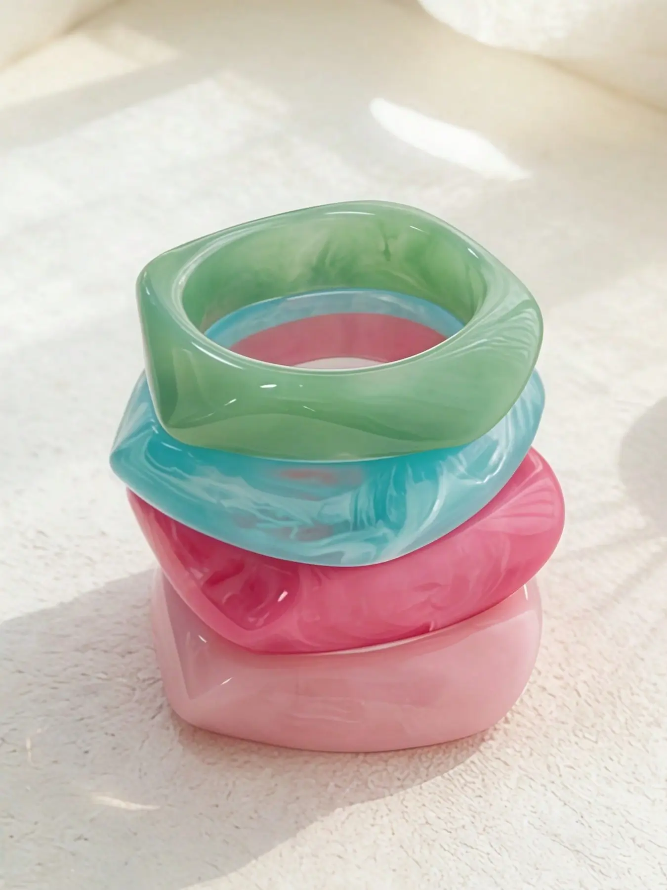 4pcs Set Geometric Summer Tie-Dye Resin Curved Beach Bracelet, Asymmetric Acetate Bracelet, Fashionable Bangles & Versatile for Women, Bangle Bracelet Set, Bracelet Bundle