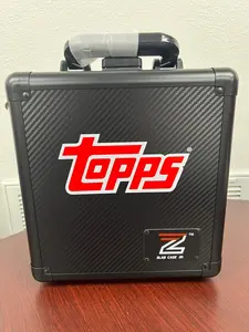 Topps x Zion Williamson Slab Case - 2 Row
