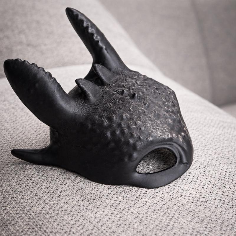 Mini Dragon Cat Mask - Adorable Pet Accessory for Festive Outfits