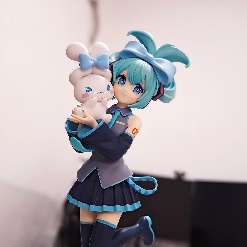 Hatsune Miku anime beautiful girl figure big ears Yugui Dog Hatsune MIKU model doll desktop/chassis/car/gift/ornament
