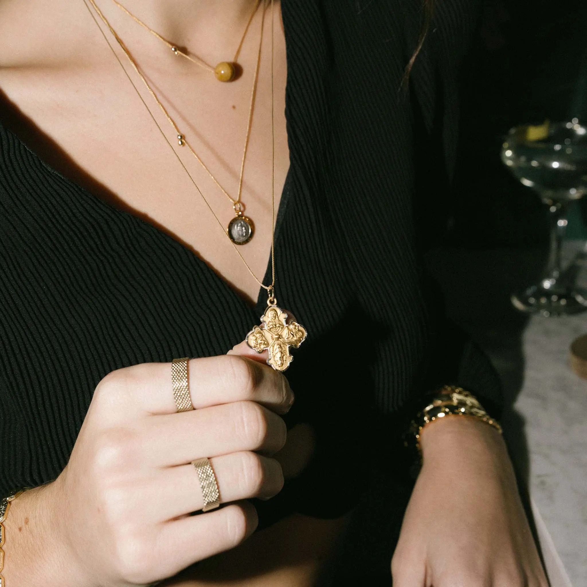4-Way Cross Expandable Chain Necklace