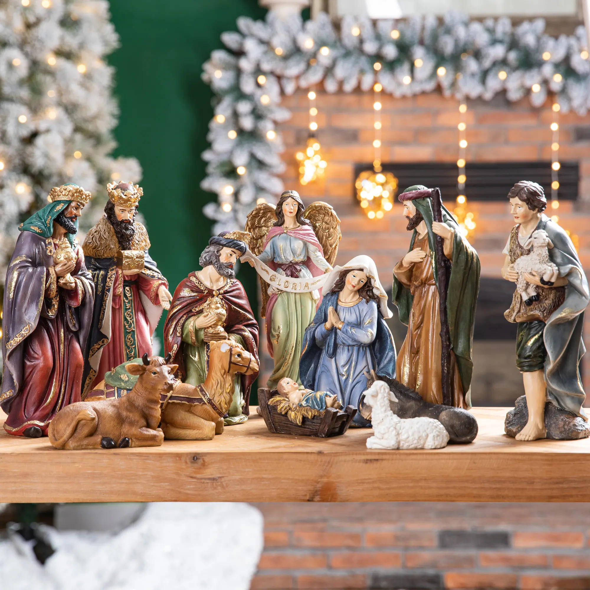 Glitzhome 12pcs Ivory Resin Nativity Figurine Set