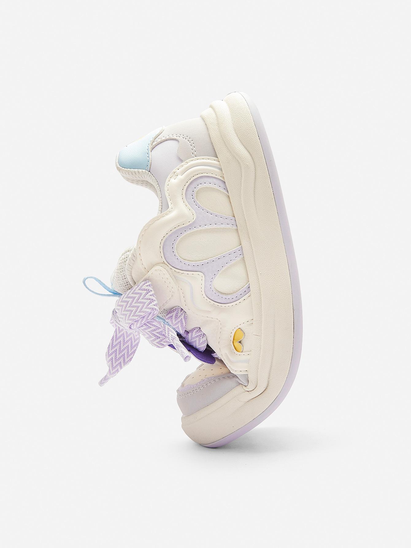 Balabala Girls' Sweet White Sneakers 2026 Low-Top Spring Trend Shoes with Cute 3D Floral Design & EVA Soft-Bounce Midsole