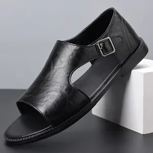 New Men's Sandals Breathable Soft-Soled Shoes Stylish Trendy Non-Slip Versatile Outdoor Slippers Perfect for Summer