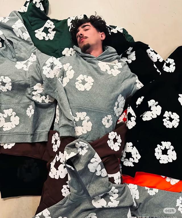 DENIM TEARS Brand Hot Selling New Fashionable Cotton Foamprinted Hoodie European and American Trendy Men's Sportssuit Pink Floral Design with Hood and Drawstring