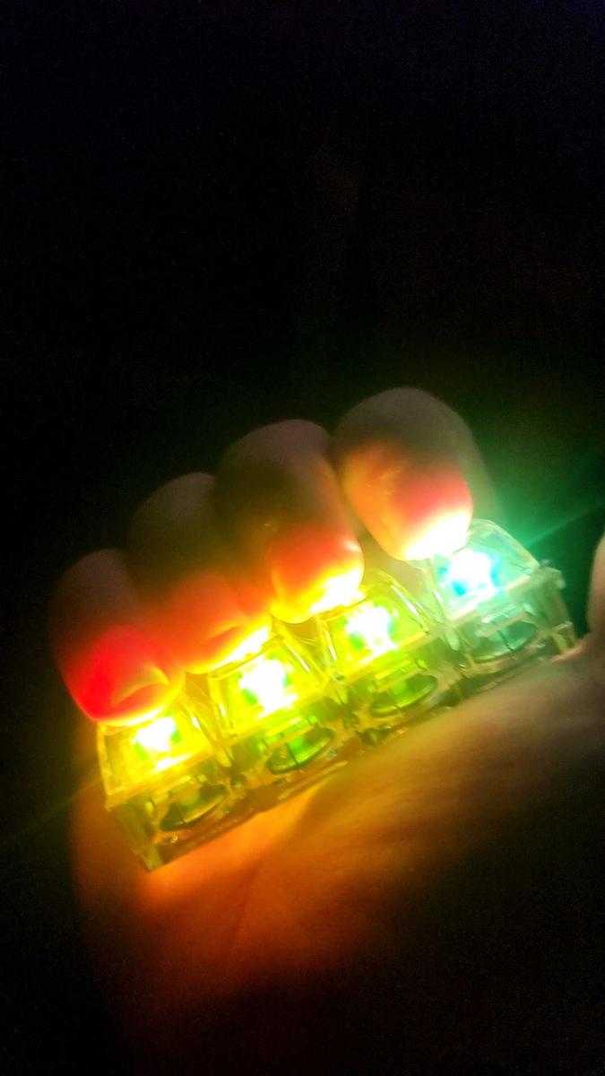 Item: Clear+Blue, 1PC