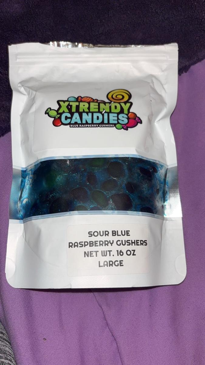 Item: 4 oz Mini  sour Blue Raspberry