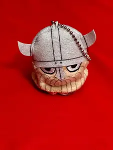 Eisen the Dwarf “Frieren Beyond journeys end” mini keychain plushie/clamper