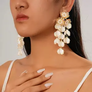 Fashion tassels earrings