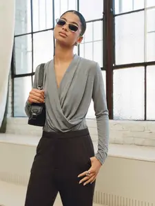 Cider V-neck Ruched Long Sleeve Bodysuit