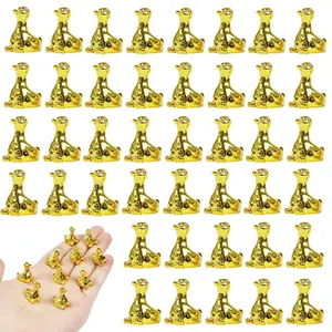 30 pcs Mini Gold Little Duck Figurines – Decorative Miniature Ducks for Garden Landscaping, Dollhouses, Cake Decorating, Potted Plants, DIY Handicrafts, Party Gifts