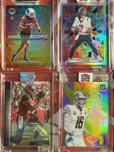 Magnetic Sports Card Holder