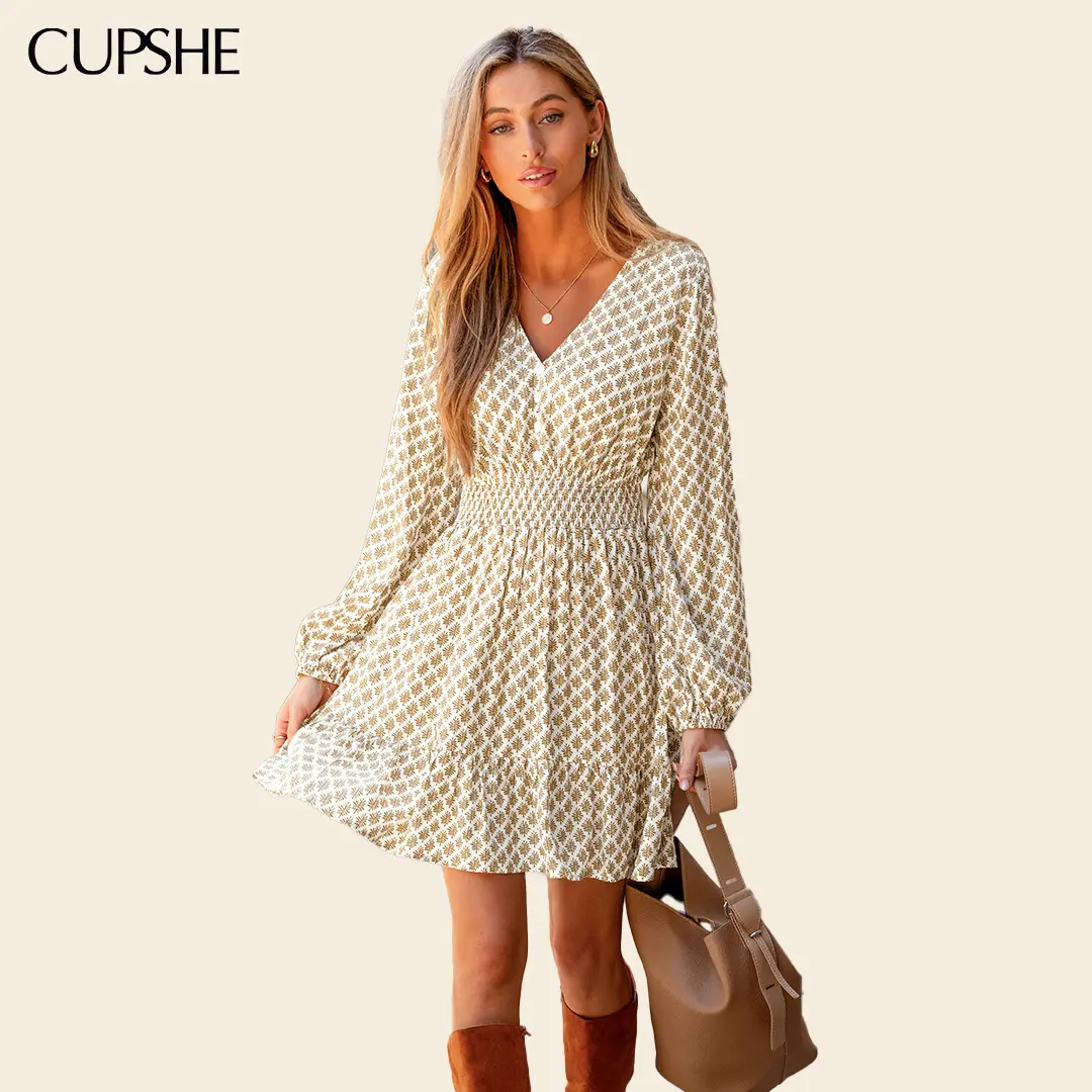 CUPSHE Women's Darling Detail Mini Dress, Long Sleeve V-Neck Geometric Print Dress, Smocked Waist A Line Dress with Ruffle Hem Detail, Elegant Summer Beach Vacation Dress, Resort Wear, Casual Holiday Weekend Style Womenswear Casual Wear