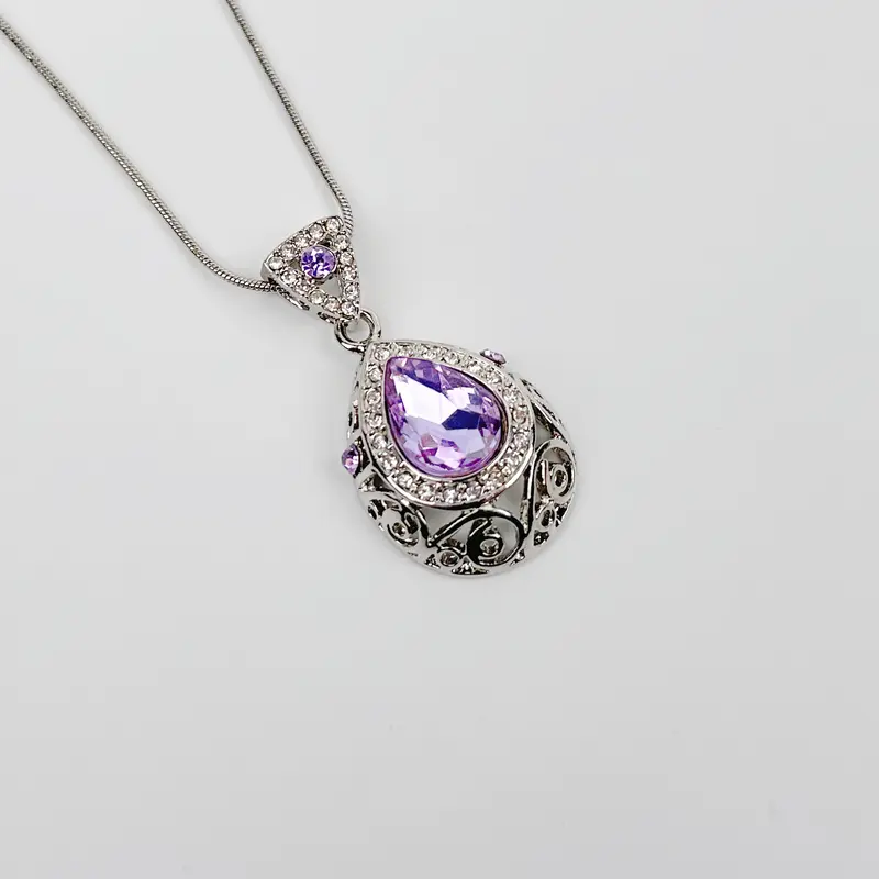 OIDEA 100% Brand New Women's Vintage Look Crystal Pendant Necklace - Adults' Alloy Chain, 1 Handmade Good Luck Charm, 40cm+5cm Adjustable Length, Modern Shine, Easy to Wear, Ideal for Birthday Gifts