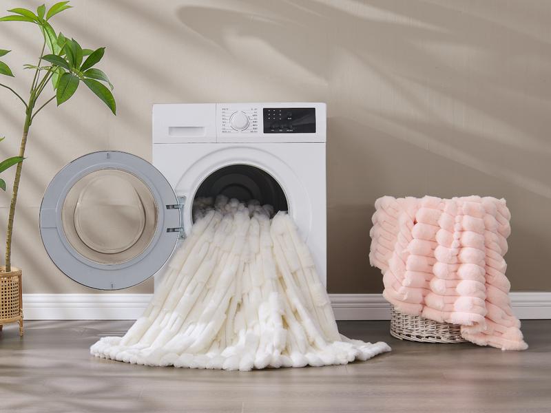 BEDELITE Faux Fur Throw Blanket for Couch -Super Soft & Warm Plush Striped Blanket for Sofa and Room Decor, Luxury Cozy Plush Fluffy Winter Blanket Gifts for Women Men Mom Dad Valentine's Day gift