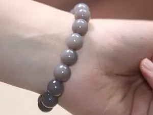 Natural Smoky Purple Jade Bead Bracelet 12mm 46g Elegant Gemstone Jewelry for Women Comfortable Stretch Fit Perfect Daily Wear Gift