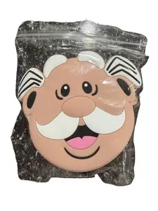 Bolsita de silicon con strap impreso de Dr. Simi. Material: Silicón y strap de algodón