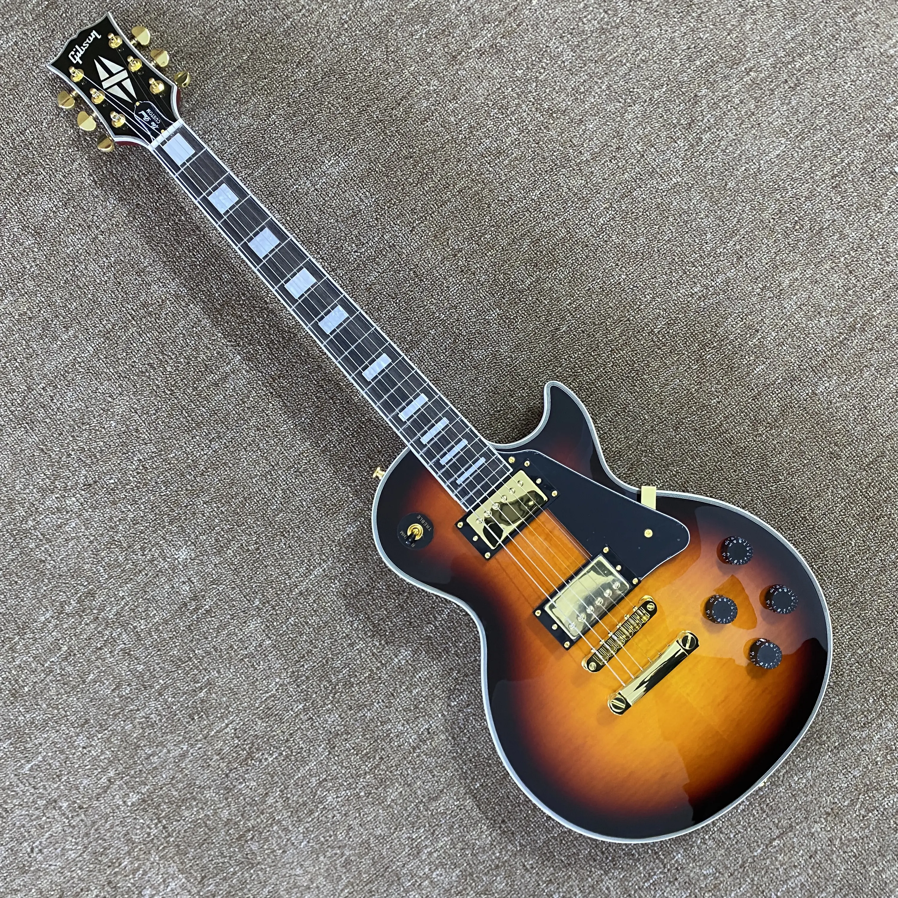 Classic LP 6-String Electric Guitar - Mahogany Body, Flame Maple Top, Rosewood Fingerboard, HH Pickups, Gold Hardware, Natural Wood Grain, Rich Full Sound, Versatile Balanced Tone, Smooth Playability