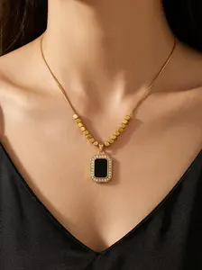 Elegant Black Square Necklace – 18K Gold Plated, Diamond-Studded Pendant, Non-Tarnish Stainless Steel, Ideal Valentine’s Day Gift for Women & Girls