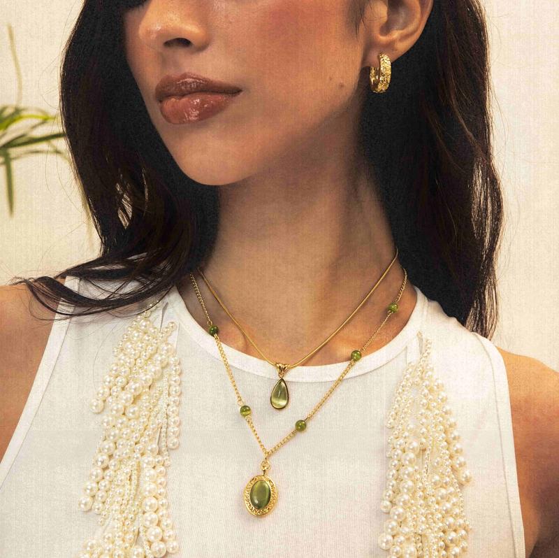 en route Waterdrop Necklace, Sleek Waterproof Design, Easy Care, Minimalist Everyday Jewelry for Casual Outfits or Layering Effortlessly