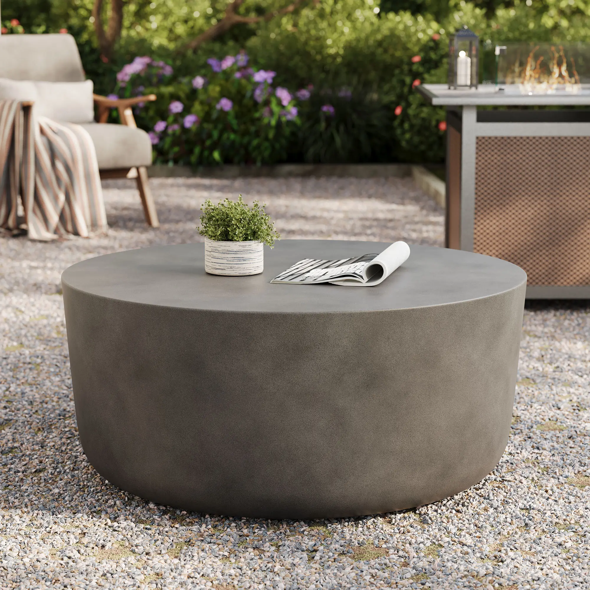 Modway Brion Round Concrete Coffee Table - Gray Modern Home Outdoor Living Furniture for Indoor-Outdoor Patios, Home Outdoor Furniture
