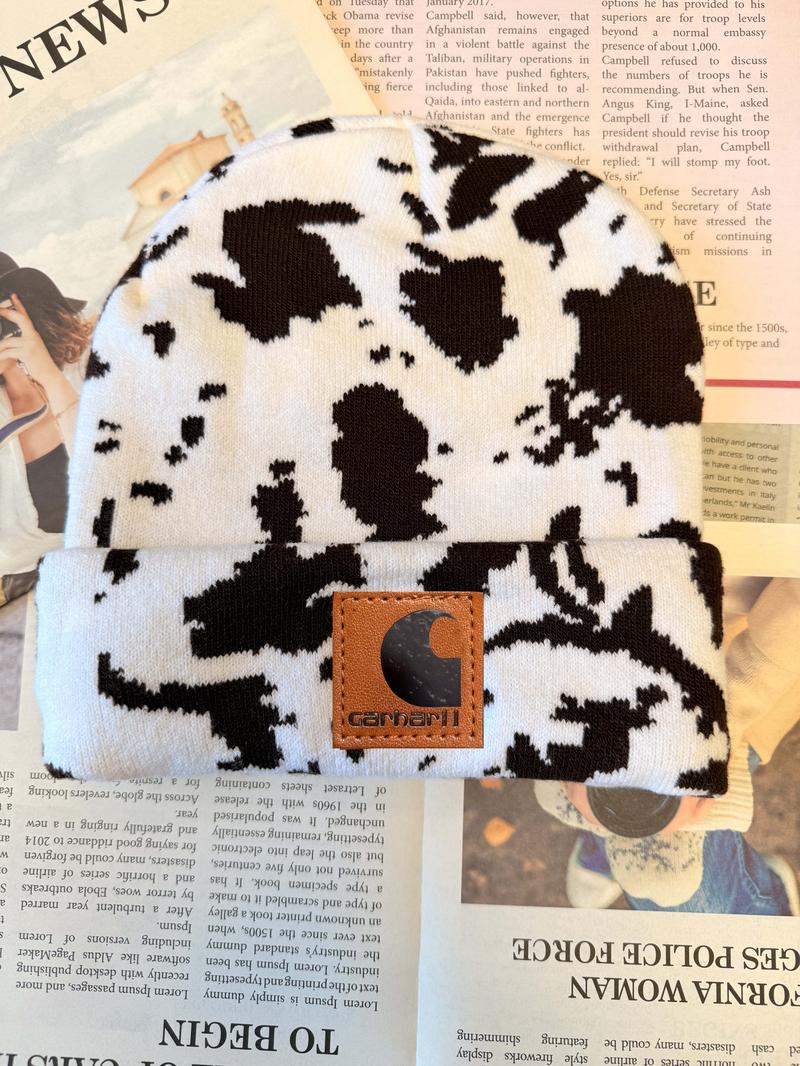 Leopard Print Knit Beanie Ultra-Soft Warm Stretchy for All-Day Comfort Trendy Design One-Size-Fits-All Fit All-Season Versatility Durable Lightweight Cozy Material