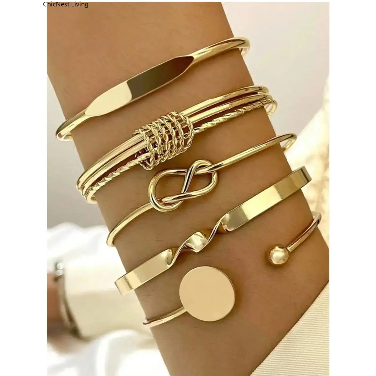 Boho Style Bangle Set for Women, 5-Piece Stackable Metal Bracelet Stacks, Multilayered Jewelry for Versatile Fashion Outfits, Boho Style Bangles, Multilayered Bangles
