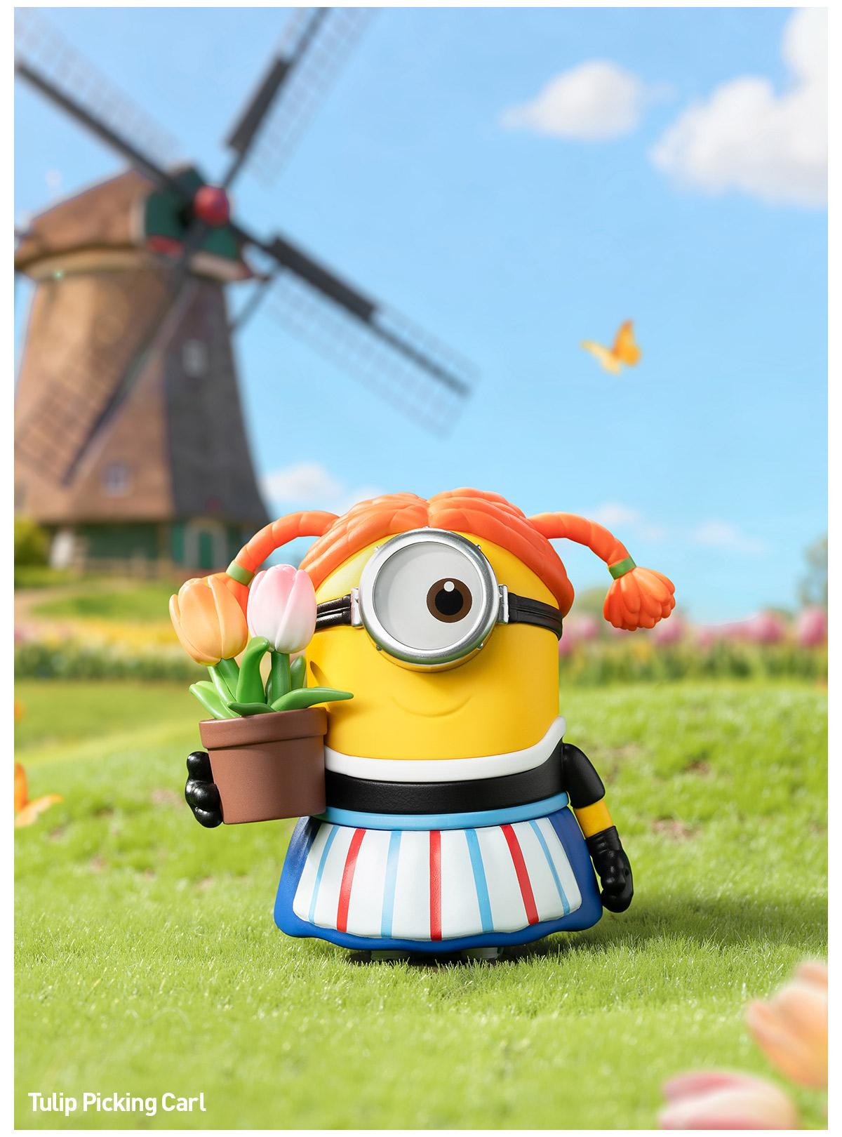 POP MART Minions Bello World Series Figures, Blind Box