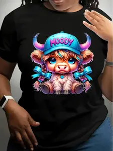 Casual Round Neck Shirt for Plus Size Women Featuring a Highland Cow Design, Short Sleeves, Perfect for Summer, a Unique Cow Print Top, Ideal for Beachwear, Adorned with Highland Cow Motifs