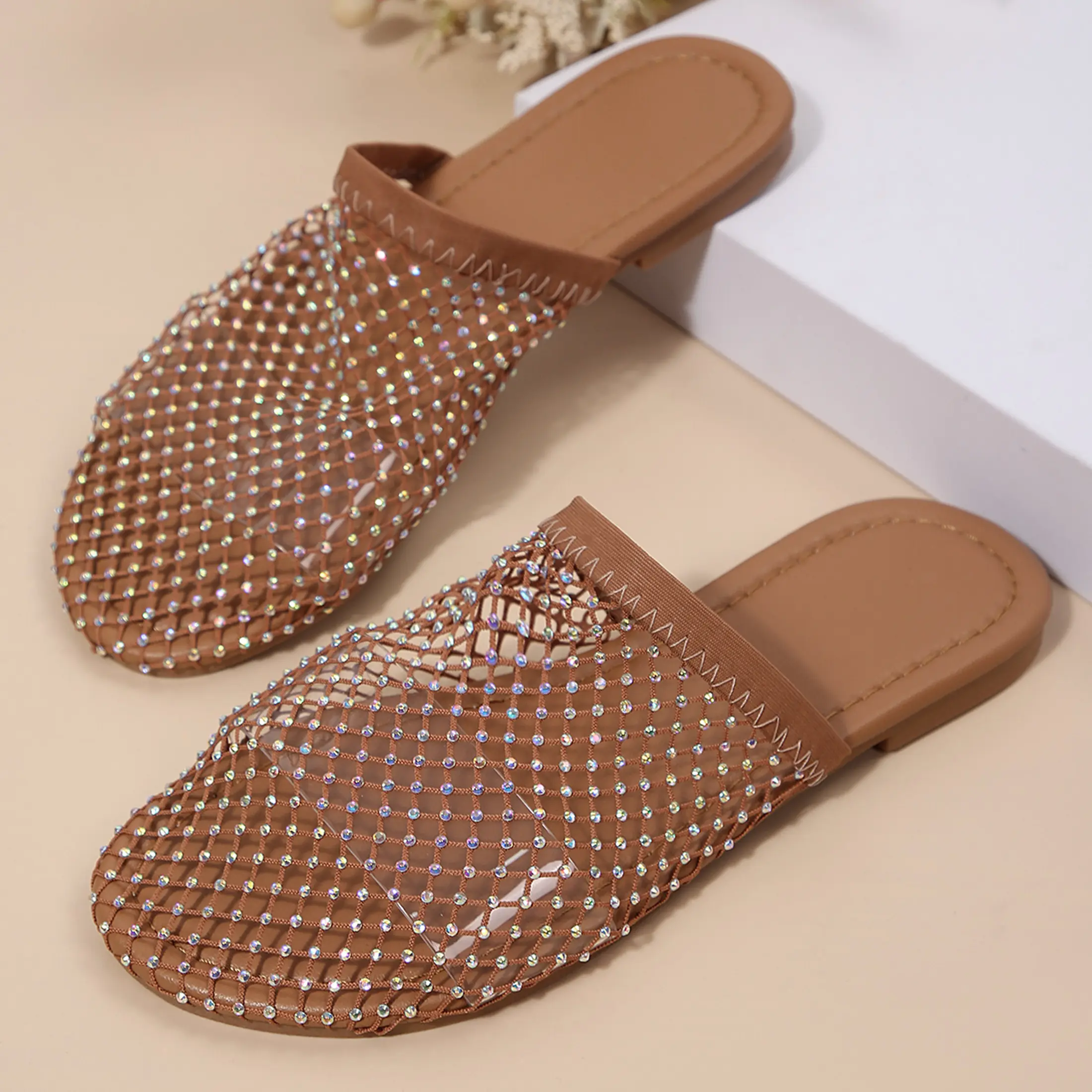 Women's Trendy Rhinestone Mesh Mules Closed Toe Bling Design Low Heel Casual Slingback Sandals Springfresh