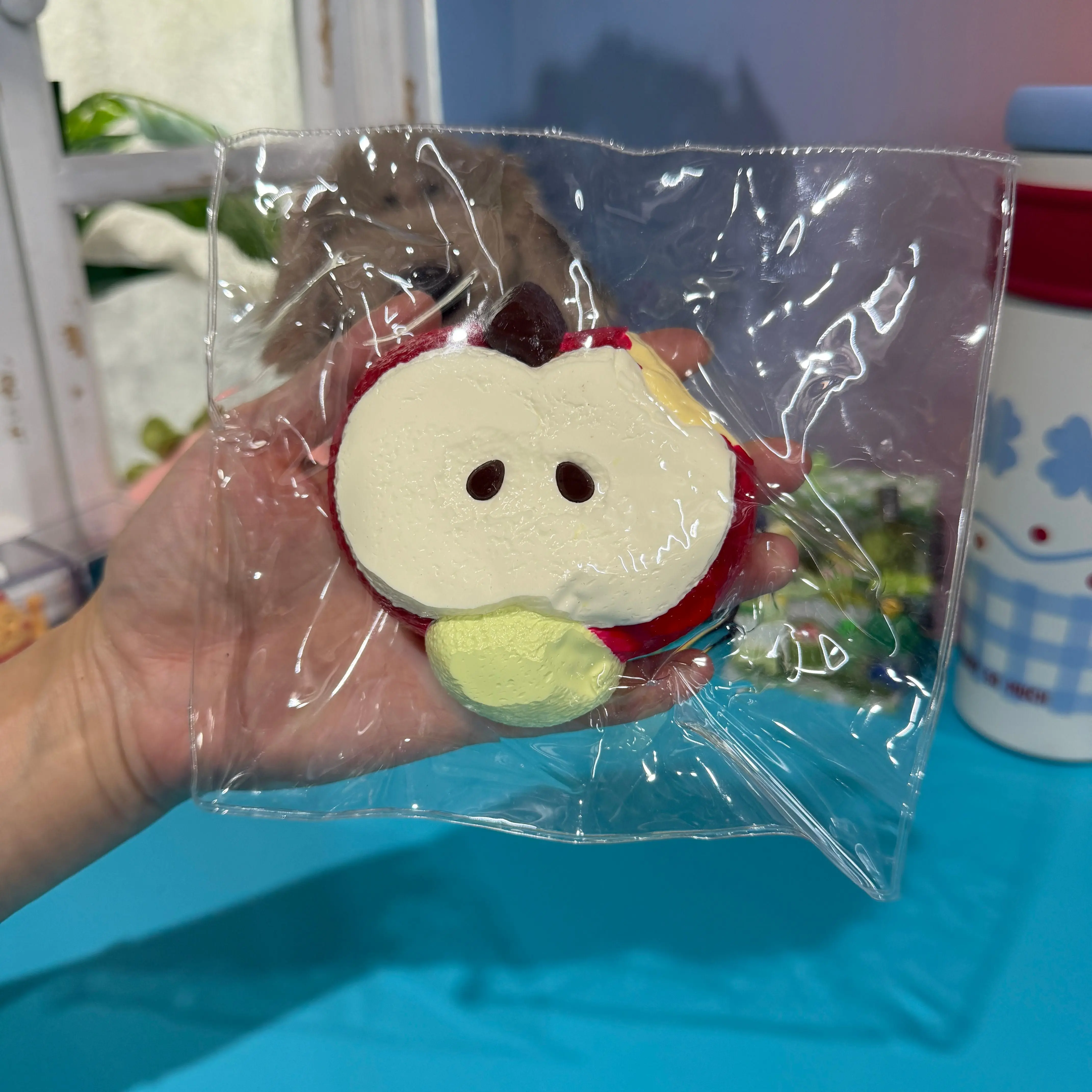 L358-Bite Me Apple Popsicle Taba Squishy Toy Fruit Dessert Squishy