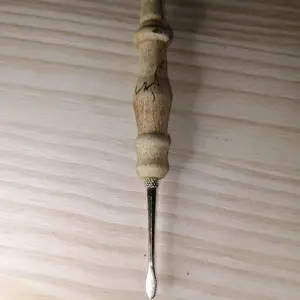 spalted tamarind wood dab tool