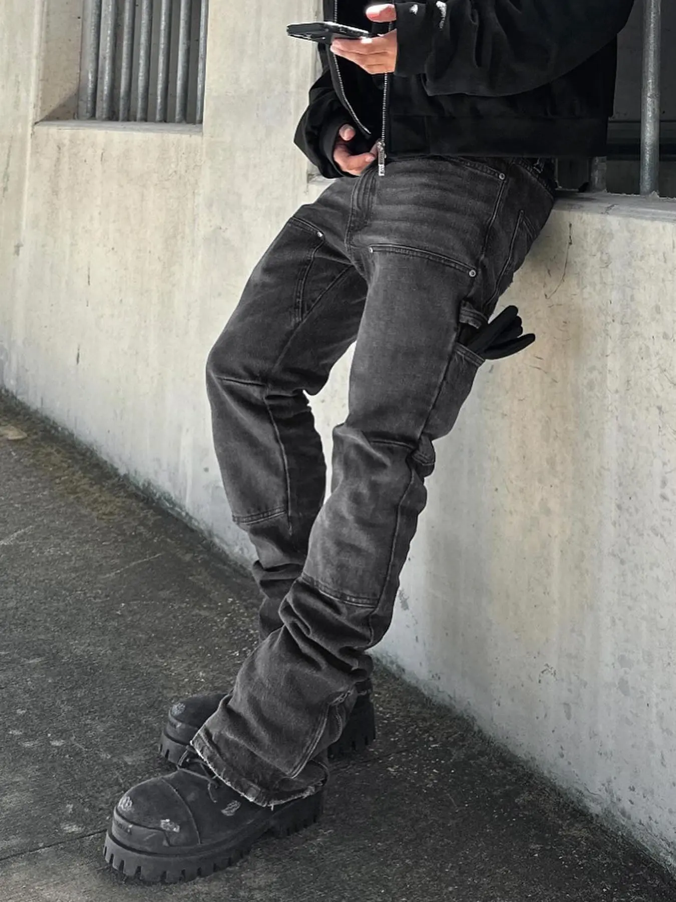 Men's Washed Plain Stretch Denim Pants - High-Waisted Slim-Fit Korean-Style Menswear Trousers with Paneling, Comfortable Fashionable All-Season Casual Streetwear Fabric Bottoms