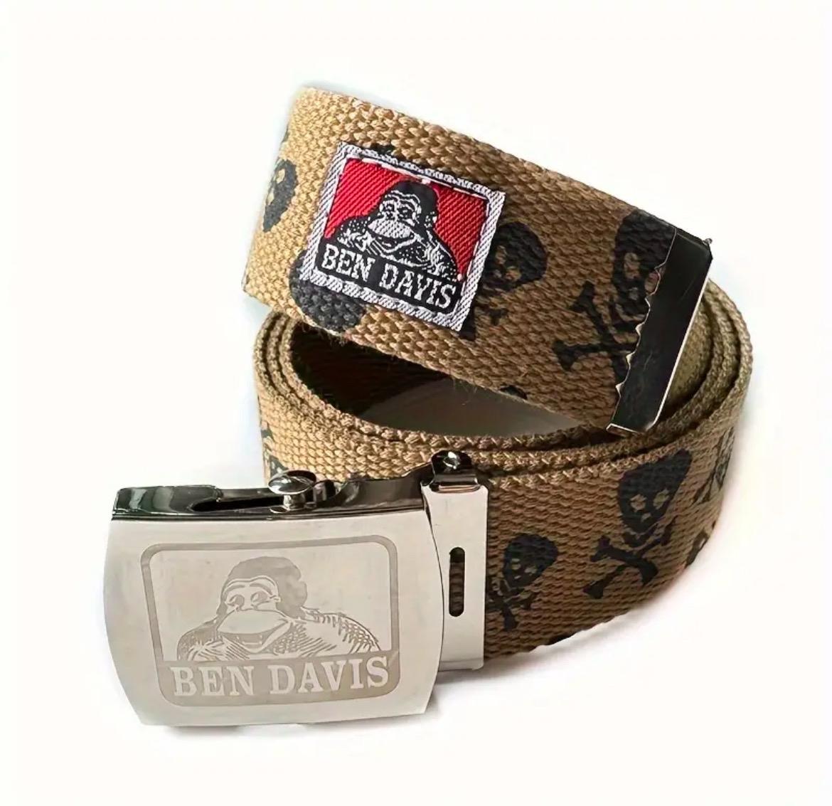 Ben Davis Skull and Crossbones Belt for Men and Women - Versatile Design, Ideal for Everyday Wear beanie hat