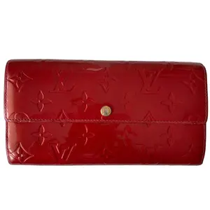 Pre-owned Louis Vuitton Wallet Small Leather Goods monogram Red Vernis patent leather ts4122 authentic with COA