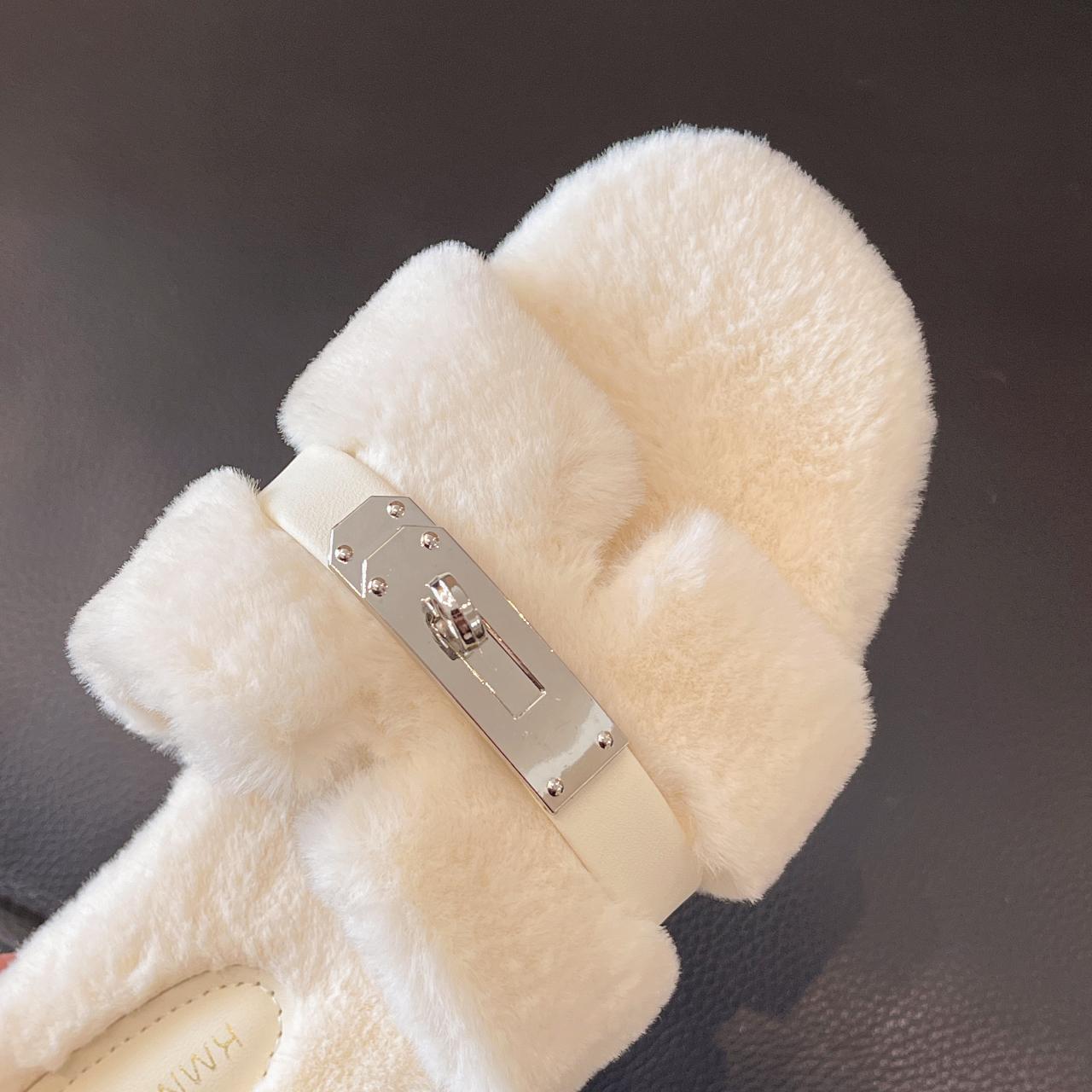 Mao Mao Women's Soft Furry Slippers 2025 Spring Autumn Round Toe Non-Slip Sole Adjustable Straps Elegant Home Wear Flipflop Girl Walking Shoes SpringStatements