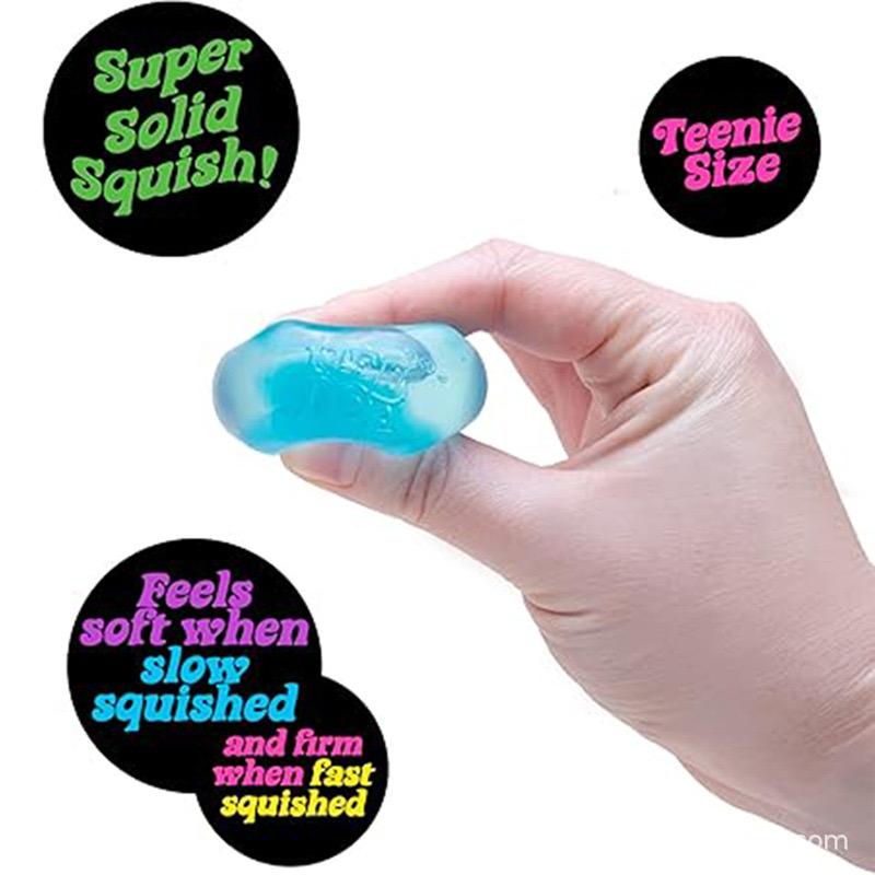 NeeDoh Nice Berg Sensory Squeeze Toy –  2.55" Blue Nice Cube with Super Solid Squish (1 Pack)