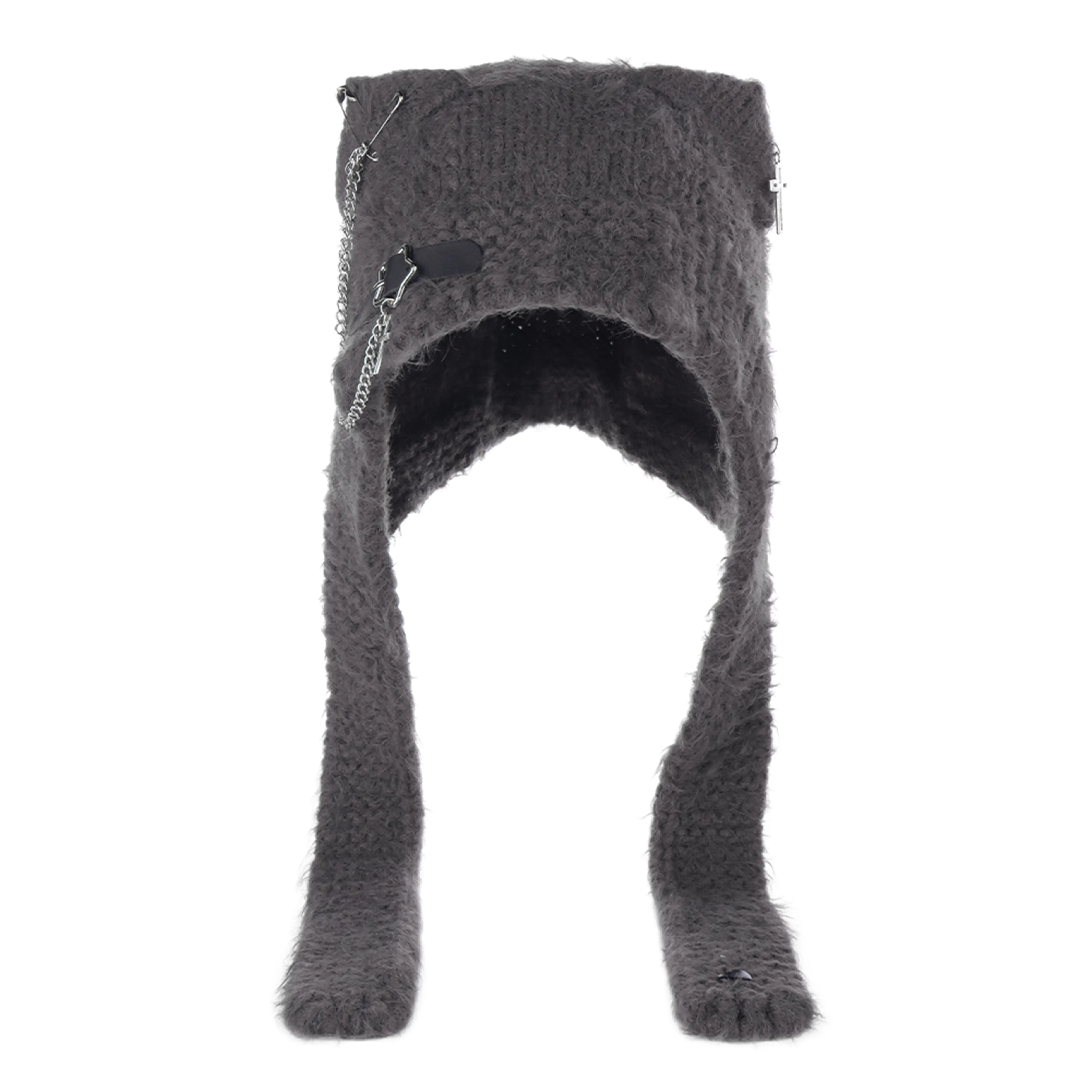 Gothic Harajuku Knit Hat – Y2K Punk Winter Beanie with Faux Fur Trim & Chain Detail Gothic Harajuku Knit Hat – Y2K Punk Winter Beanie with Faux Fur Trim & Chain Detail
