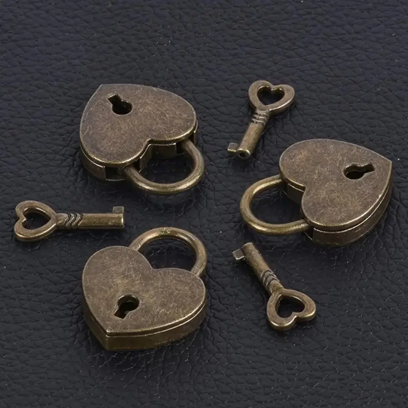 Metal Keyed Padlock, Vintage Heart-Shaped Bronze-Alloy, Mini for Decorative Jewelry Boxes and Luggage, Cast Iron, Luggage Locks, 1Pc, Box Lock