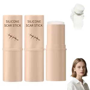 Scar repair stick effectively improves old scars, acne marks, stretch marks, and skin imperfections, featuring Centella asiatica extract and vitamin E. Soothes irritated skin, repairs damaged skin, and forms a protective barrier. Portable topical care sui