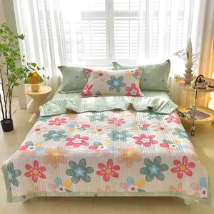 1 pc skin-friendly thin quilt cover, multicolored floral embossed design, soft, comfortable, breathable summer quilt; suitable for single/double beds, hotels, home bedrooms, guest rooms, and sofa use; ideal for gifting during holidays