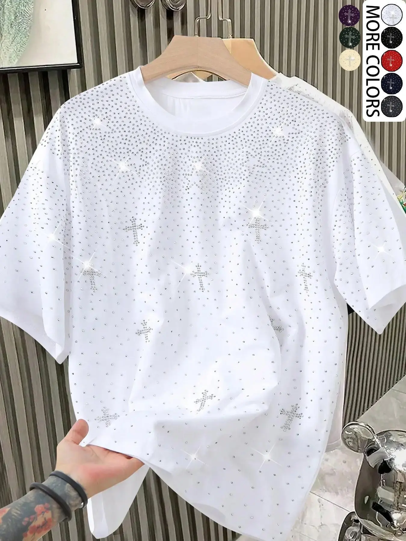 Unisex Rhinestone-Embellished Cross Graphic Short Round Neck T-Shirt, Summer Streetwear Casual Stylish Glam-Inspired Top for Showcasing a Trendy Fashion Sense at School, Work or Everyday Wear Casual Tee Shirts